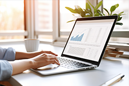 BG大游集团国际发布2024人才市场报告，新智人才看重稳定性和赛道前景